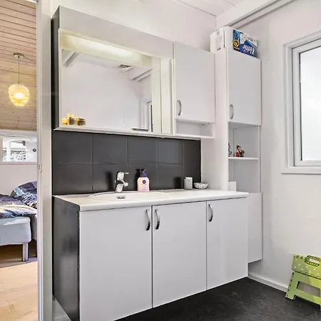 Lovely In With Sauna 度假居