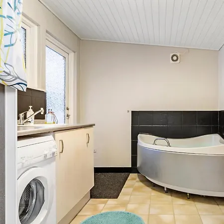 度假居 Lovely In With Sauna