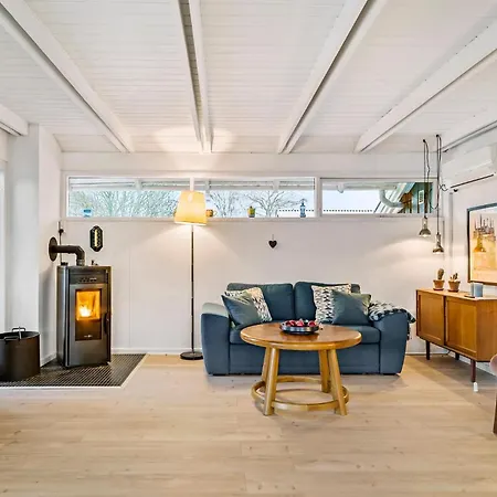 度假居 Lovely In With Sauna