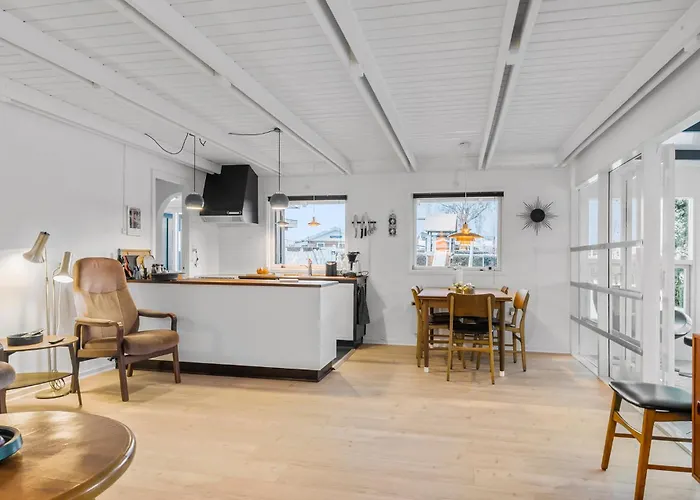 Lovely In With Sauna 別荘 Hejls